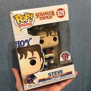 EXCLUSIVE STRANGER THINGS BASKIN ROBBINS FUNKO!